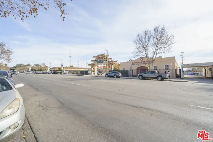 2415 N Gates Street, Los Angeles, California 90031