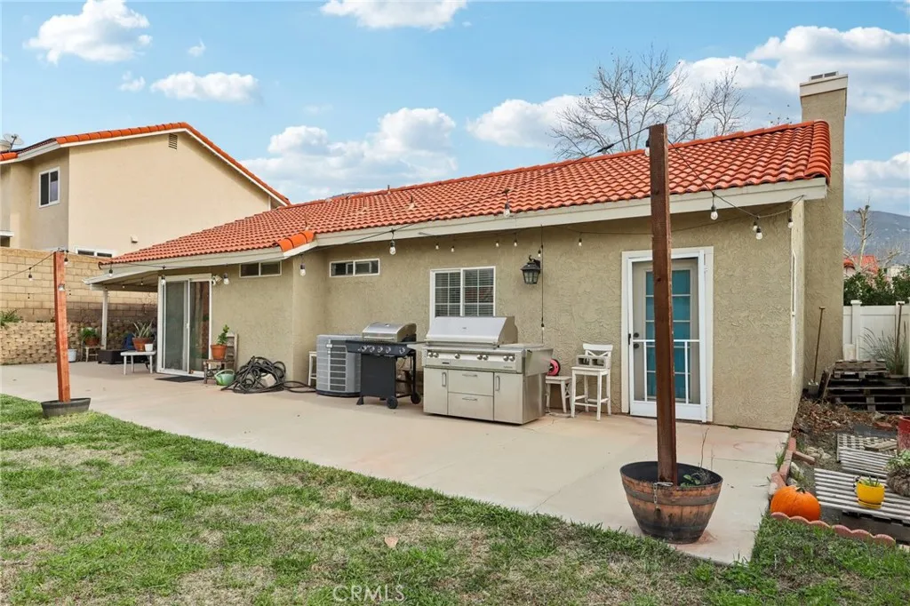 6336 N Redwood, San Bernardino, California 92407 home-pic-29