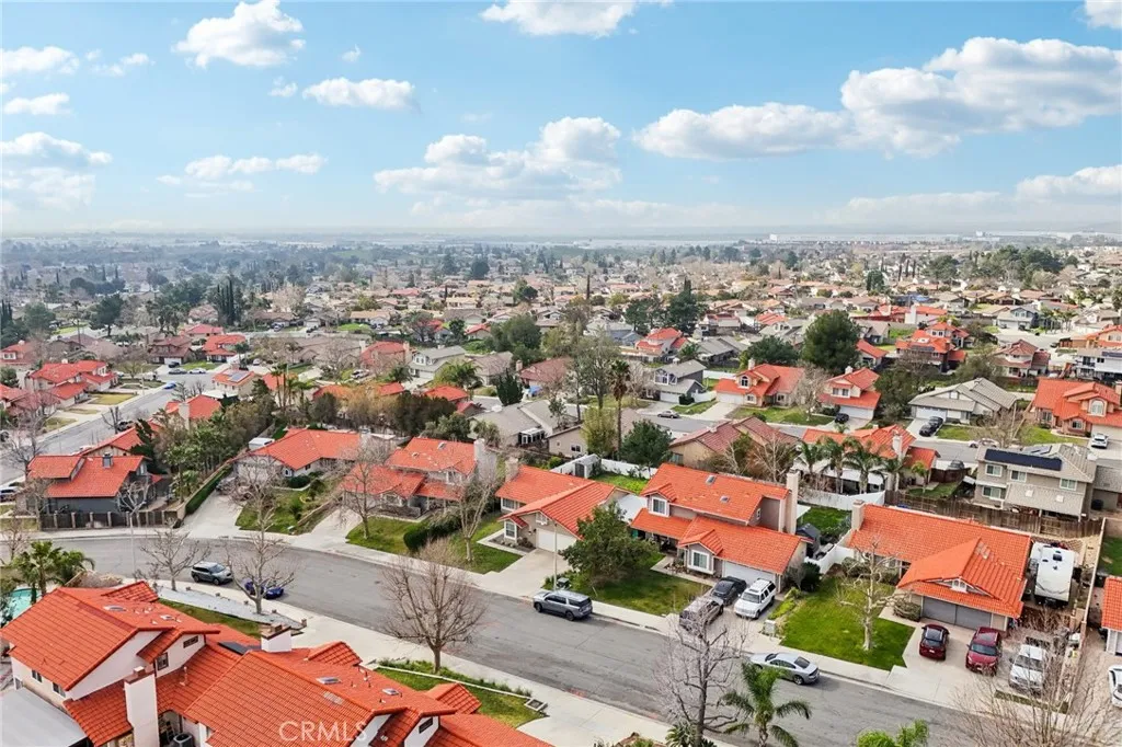 6336 N Redwood, San Bernardino, California 92407 home-pic-34
