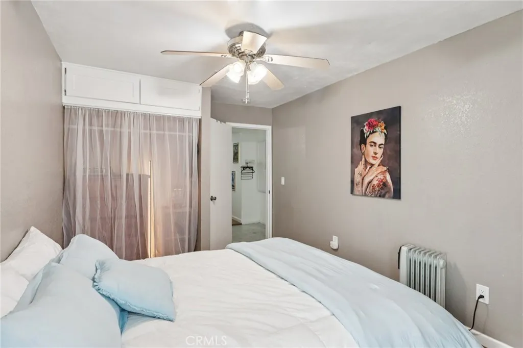 6336 N Redwood, San Bernardino, California 92407 home-pic-15