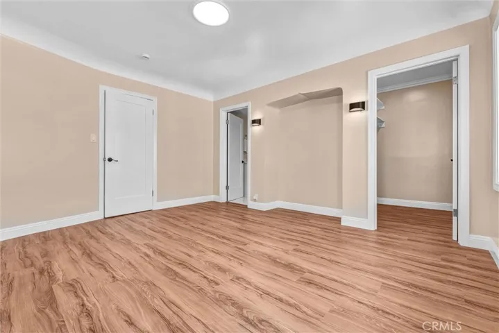 423 S Poinsettia, Compton, California 90221