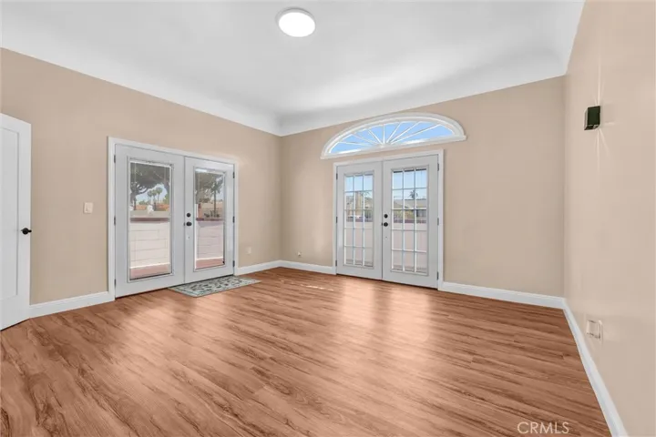 423 S Poinsettia, Compton, California 90221