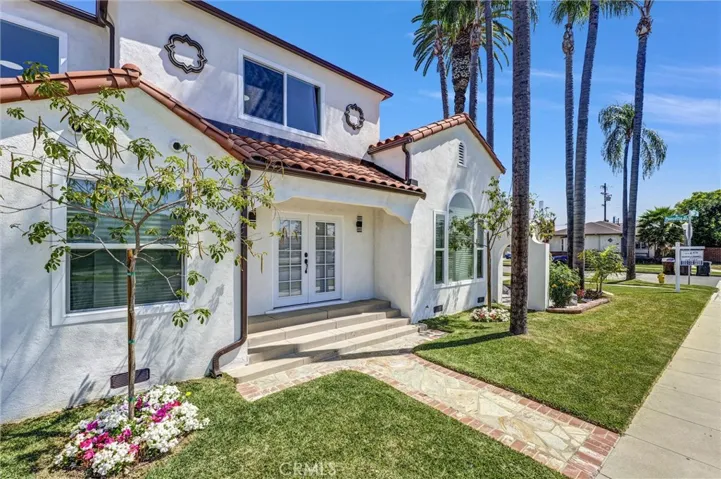 423 S Poinsettia, Compton, California 90221