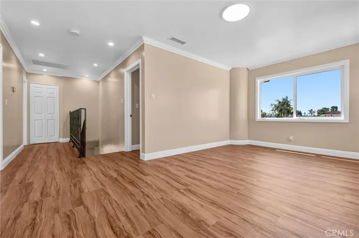 423 S Poinsettia, Compton, California 90221