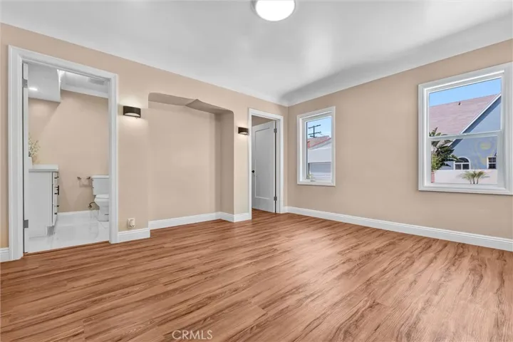 423 S Poinsettia, Compton, California 90221