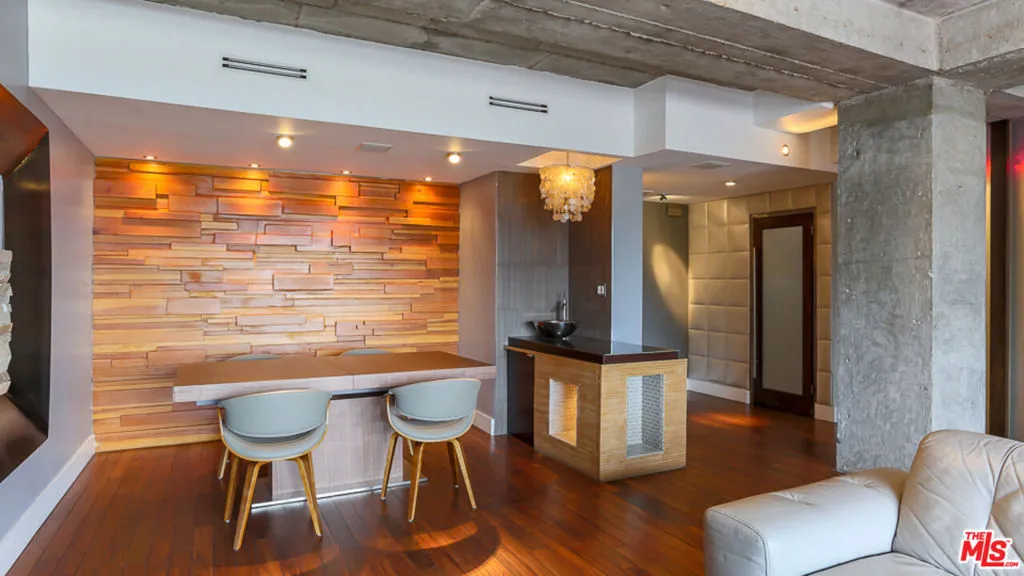 7250 Franklin Avenue 1112, Los Angeles, California 90046 home-pic-7