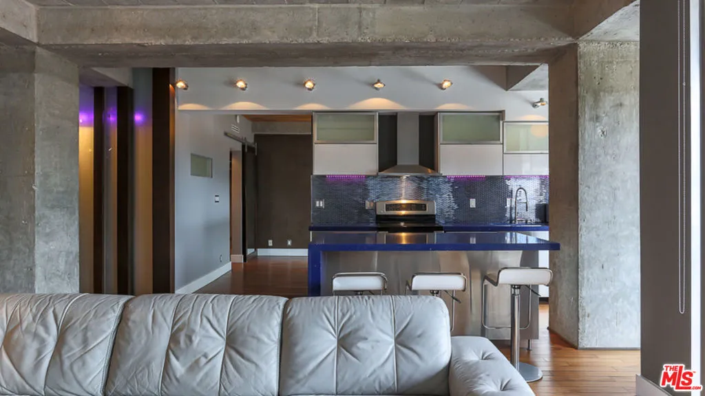 7250 Franklin Avenue 1112, Los Angeles, California 90046 home-pic-9