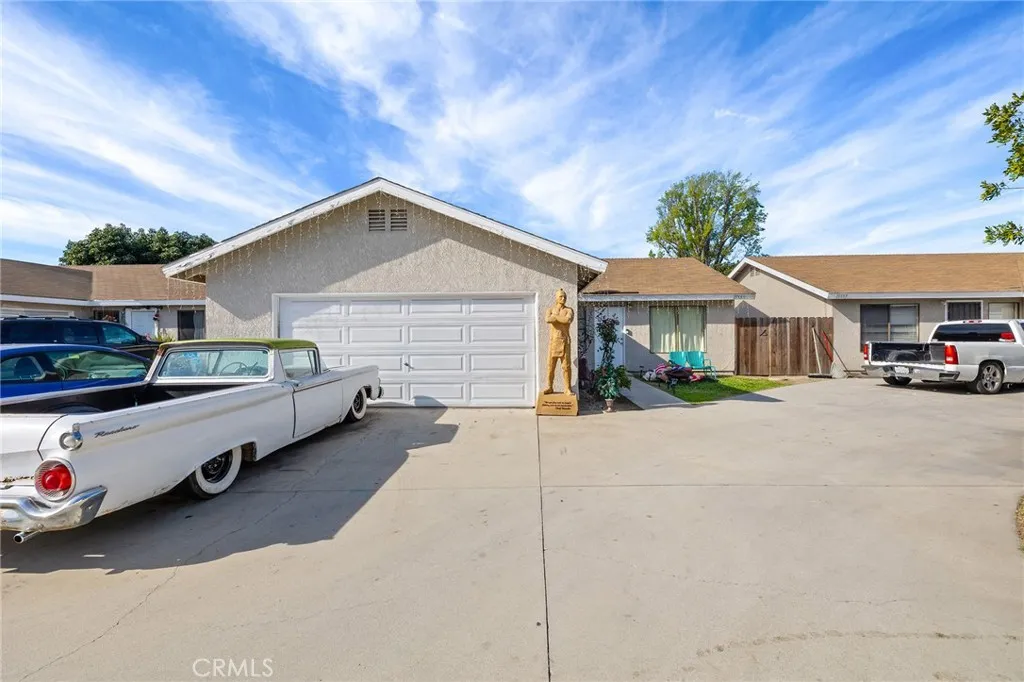 15551 Cornuta, Bellflower, California 90706 home-pic-11