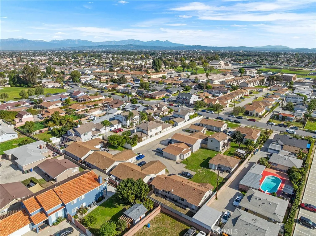 15551 Cornuta, Bellflower, California 90706 home-pic-27