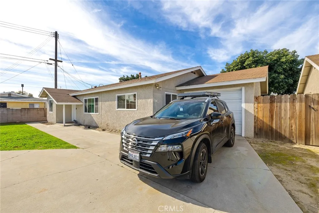 15551 Cornuta, Bellflower, California 90706 home-pic-13