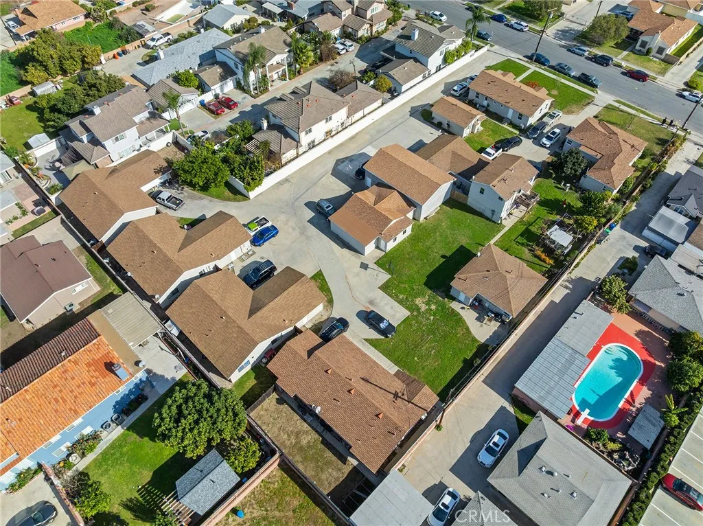 15551 Cornuta, Bellflower, California 90706 home-pic-22
