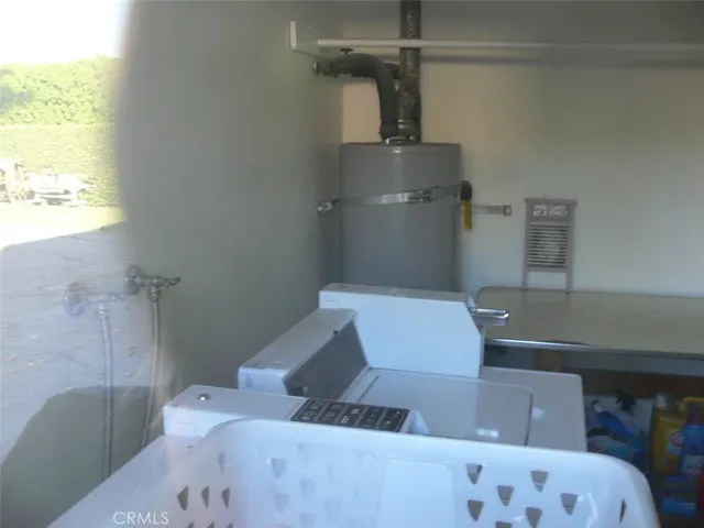 Common laundry building