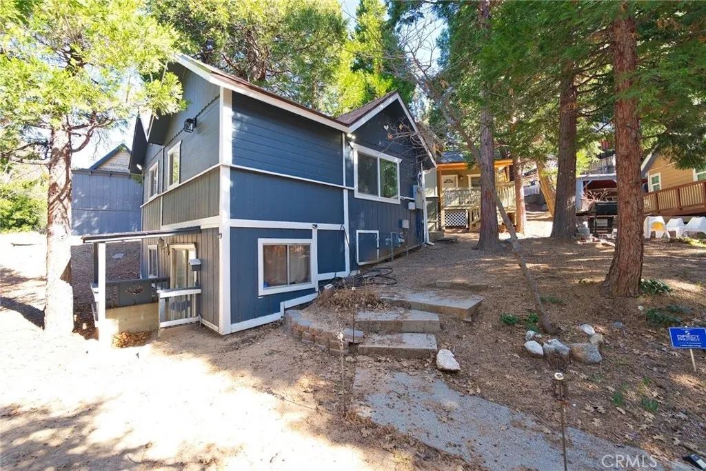 29083 Hook Creek, Cedar Glen, California 92321 home-pic-3
