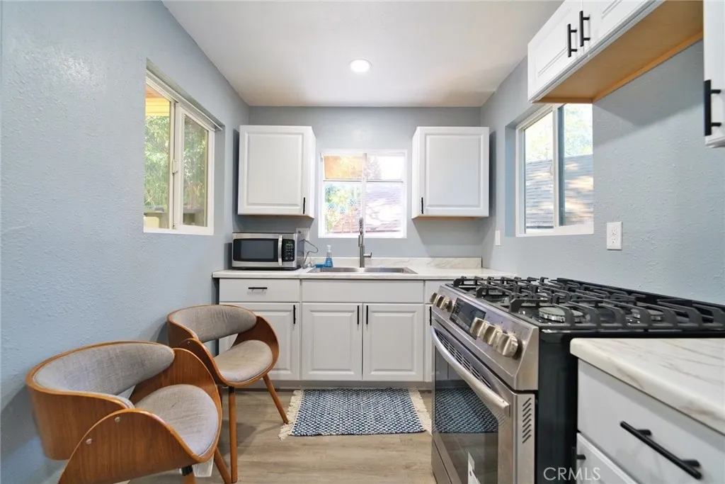29083 Hook Creek, Cedar Glen, California 92321 home-pic-29