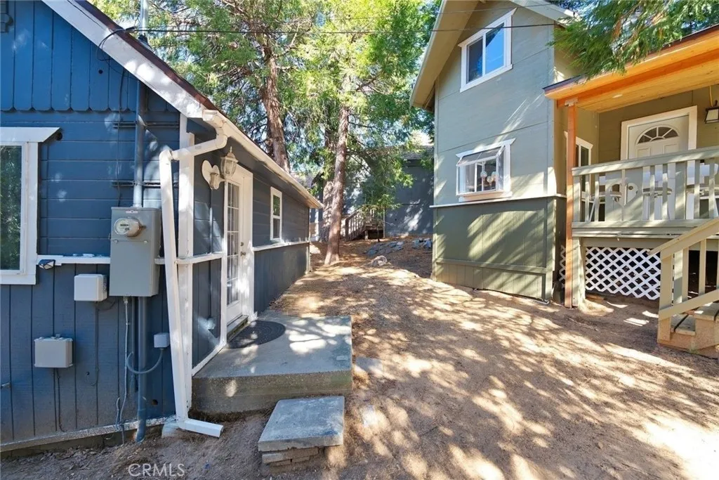 29083 Hook Creek, Cedar Glen, California 92321 home-pic-7