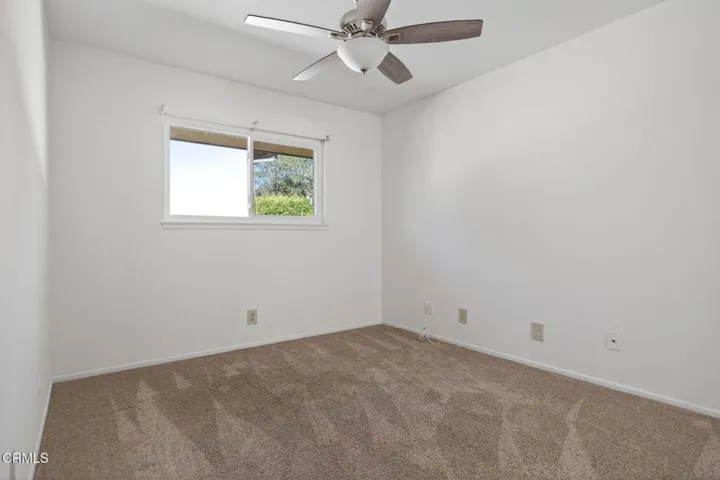 58-web-or-mls-UpmarketMedia_312R-176