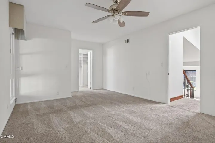 46-web-or-mls-UpmarketMedia_312R-139