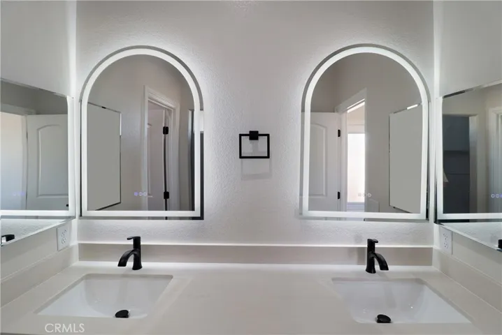 Primary Bedroom Bath
