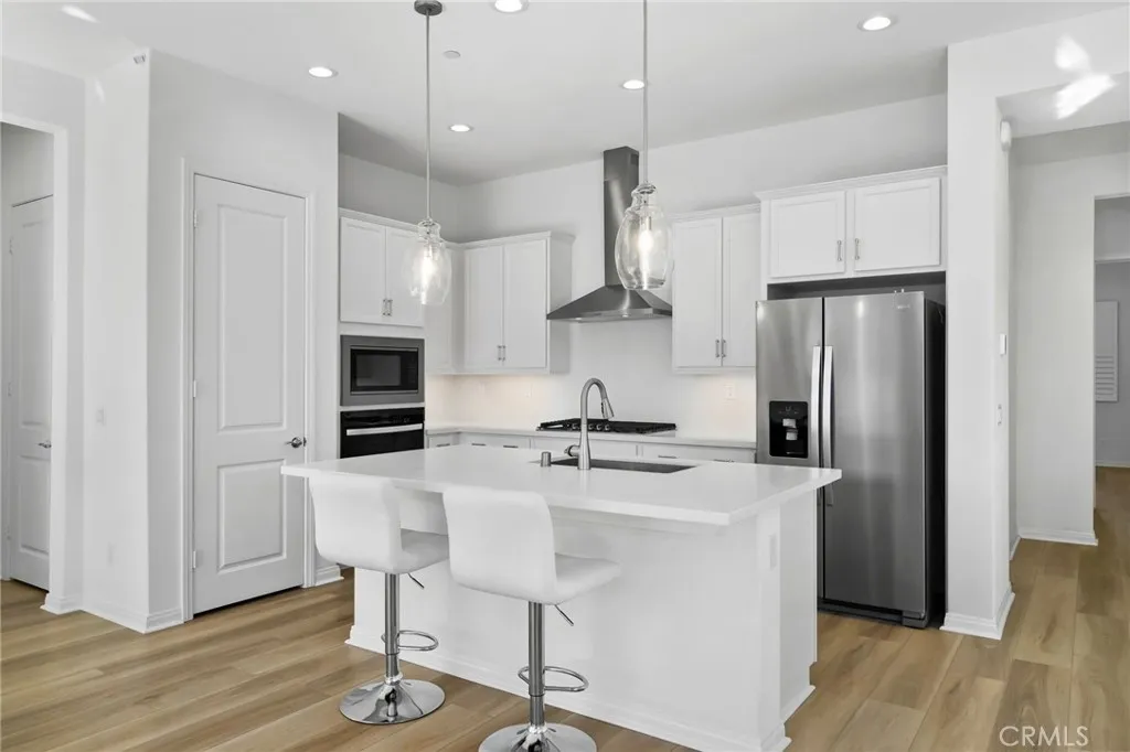 11957 Shadeland, Corona, California 92883 home-pic-12