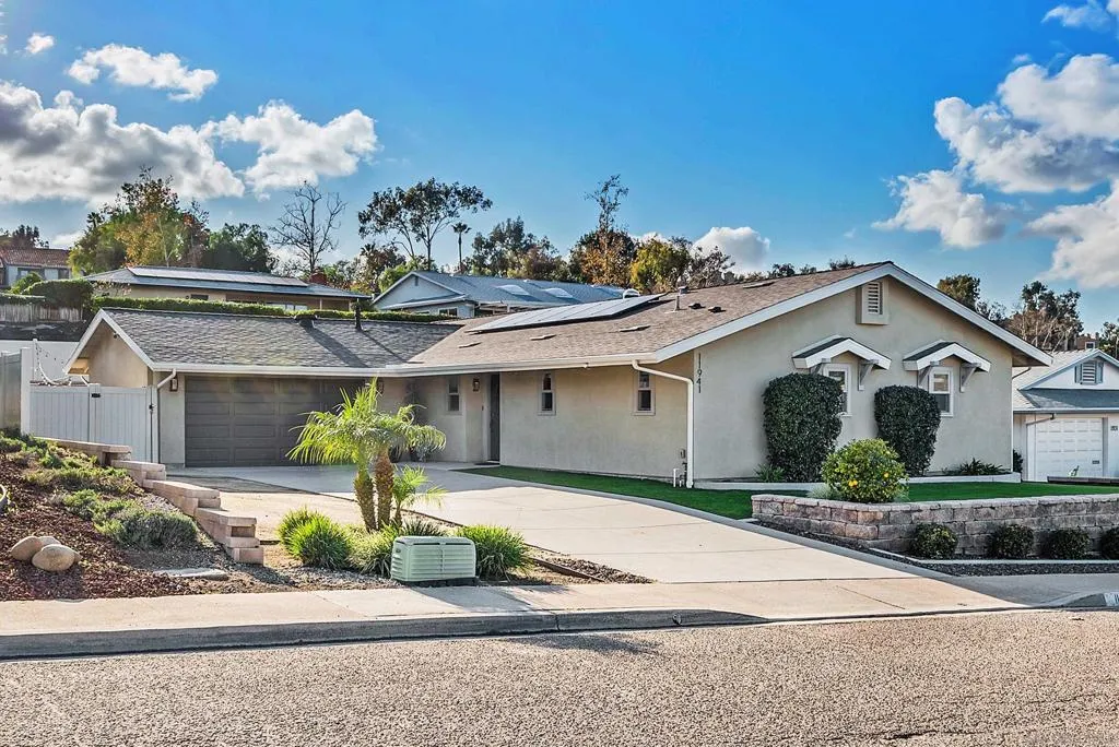 11941 Callado Rd, San Diego, California 92128 home-pic-2
