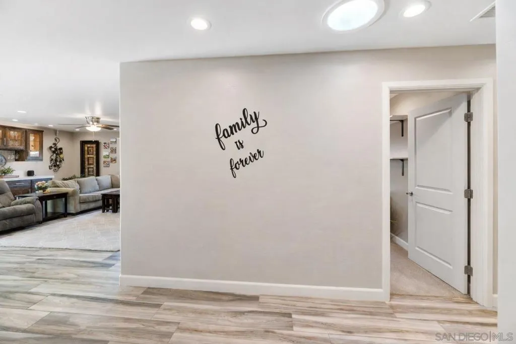 11941 Callado Rd, San Diego, California 92128 home-pic-28