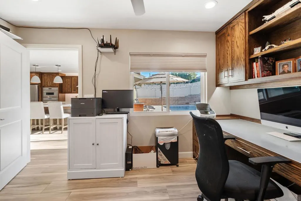 11941 Callado Rd, San Diego, California 92128 home-pic-12
