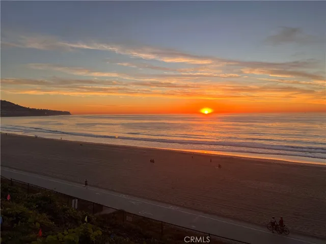 RAT Beach at Sunset, Green Flash!