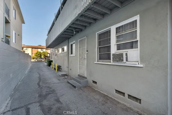 14622 Sylvan, Van Nuys, California 91411