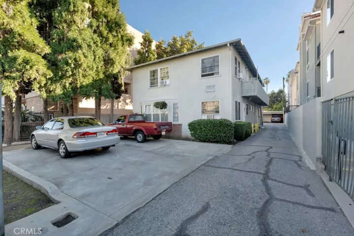 14622 Sylvan, Van Nuys, California 91411