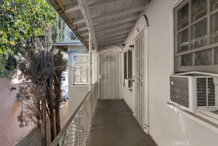14622 Sylvan, Van Nuys, California 91411