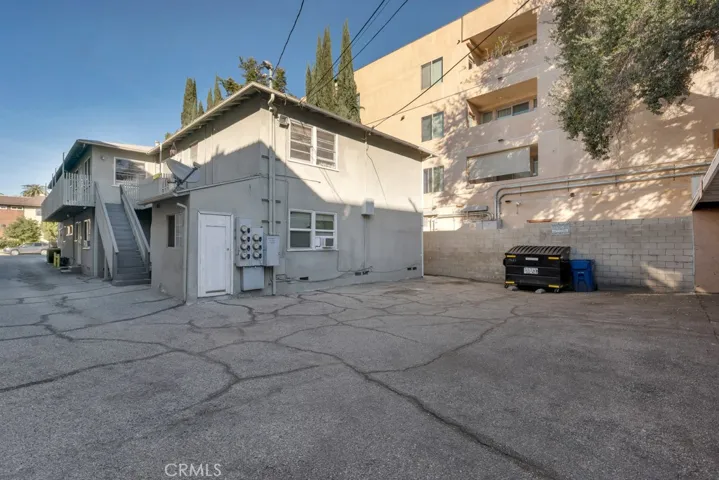 14622 Sylvan, Van Nuys, California 91411