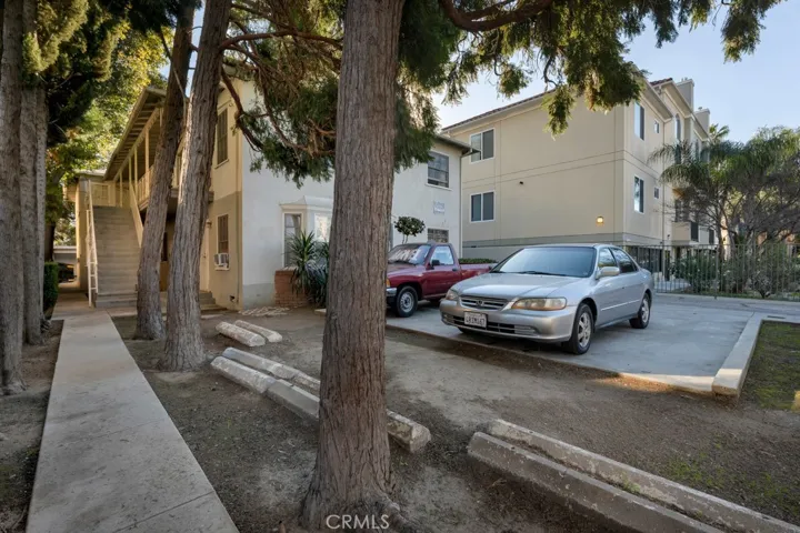 14622 Sylvan, Van Nuys, California 91411