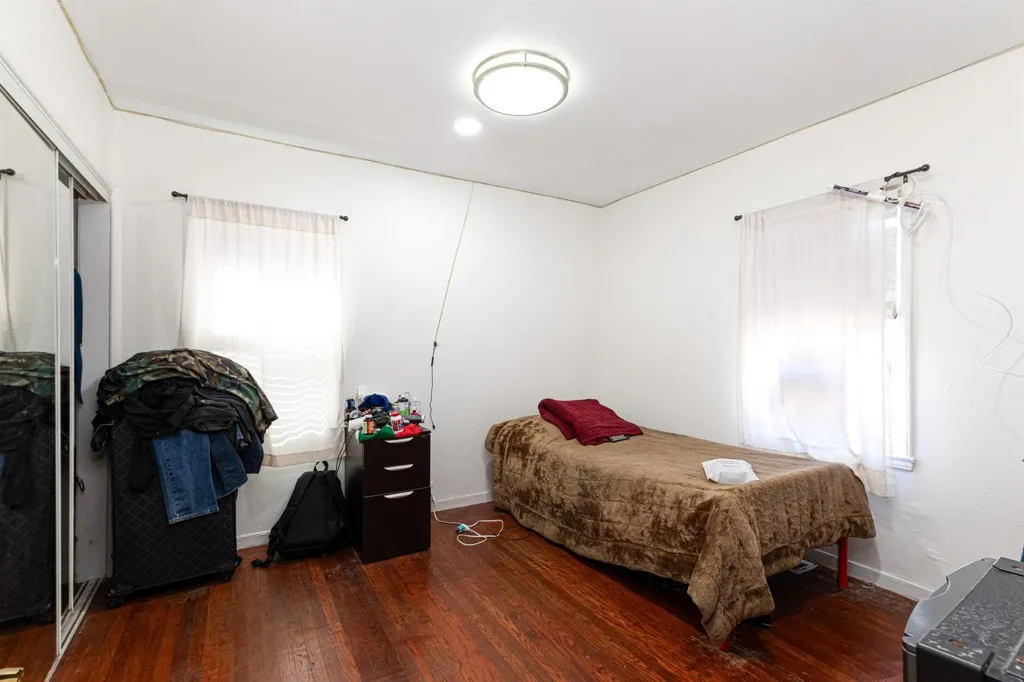 1821 74th Ave, Oakland, California 94621 home-pic-12