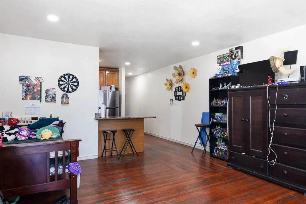 1821 74th Ave, Oakland, California 94621 home-pic-4