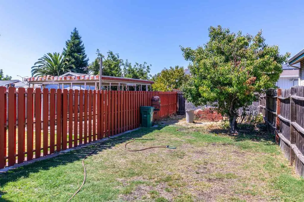 1821 74th Ave, Oakland, California 94621 home-pic-30