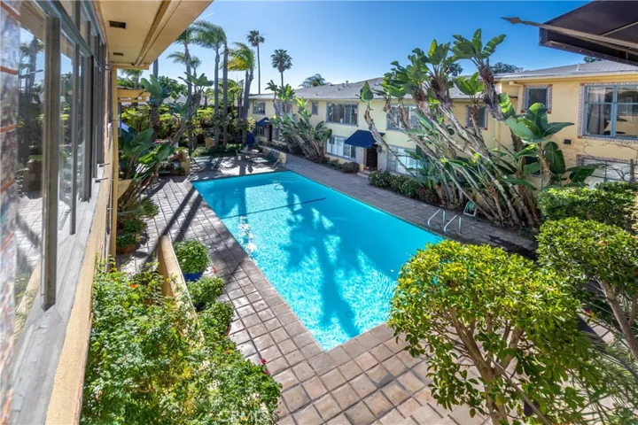 Sparkling Pool, Lush Foliage and Serenity!
