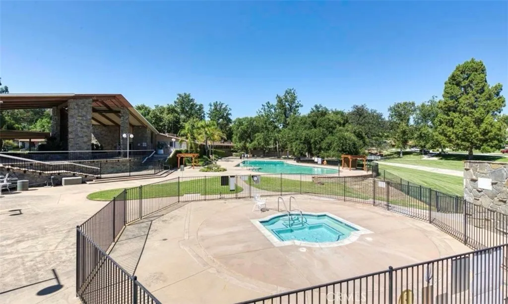 26832 Avenue Of The Oaks D, Newhall, California 91321 home-pic-38