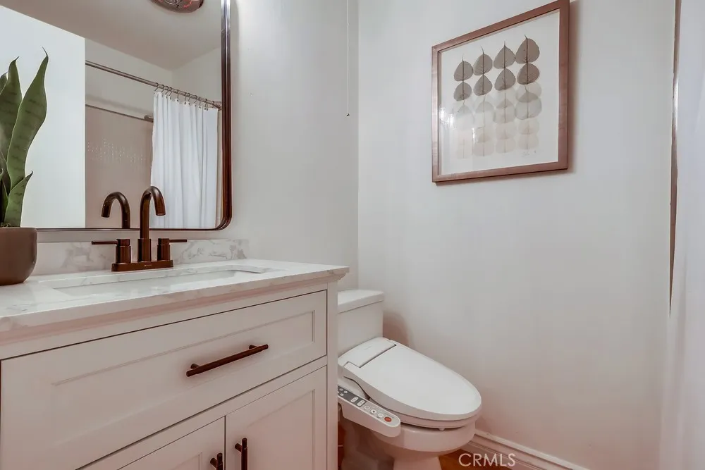 26832 Avenue Of The Oaks D, Newhall, California 91321 home-pic-20