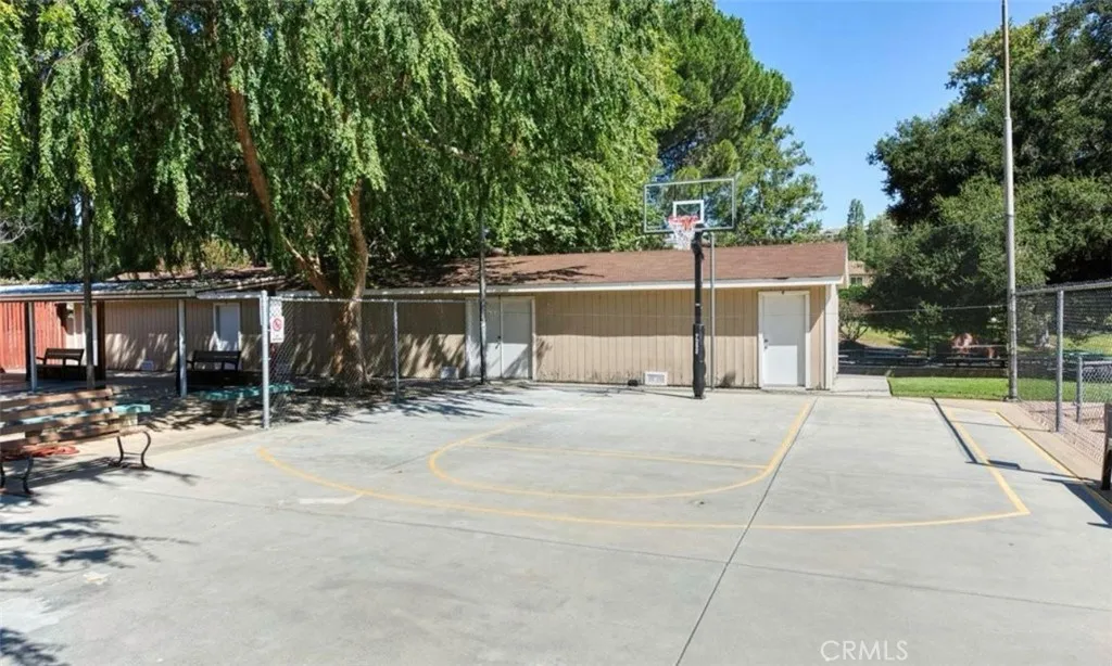 26832 Avenue Of The Oaks D, Newhall, California 91321 home-pic-58