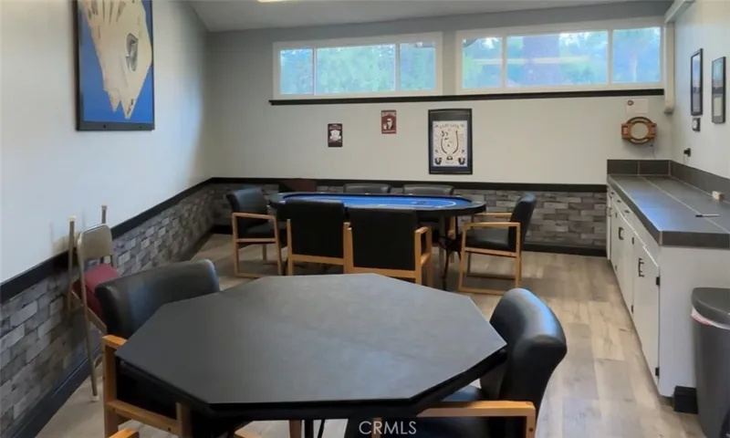 Onsite poker club available