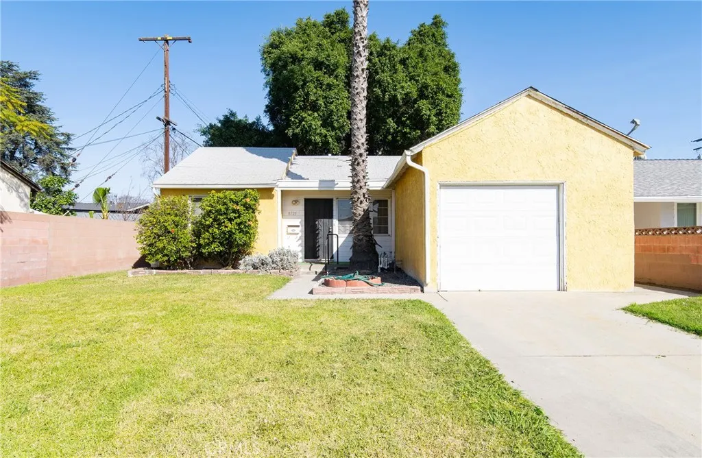 8725 Mccallum, Downey, California 90242 home-pic-1
