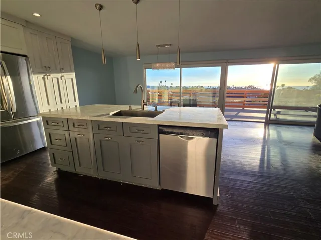 509 N Helberta A, Redondo Beach, California 90277