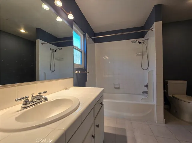 509 N Helberta A, Redondo Beach, California 90277