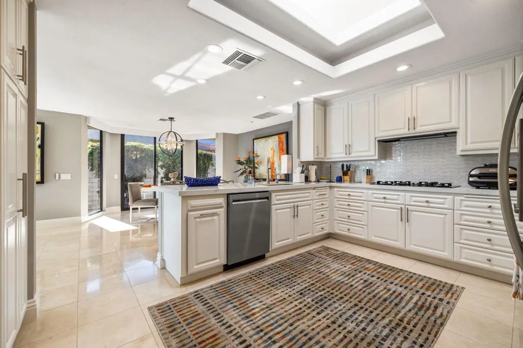 6 Barnard Court, Rancho Mirage, California 92270 home-pic-25