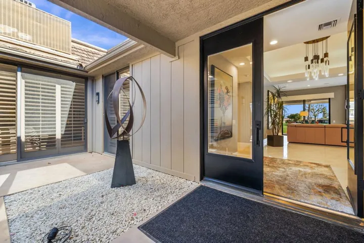 21-web-or-mls-2H8A4390