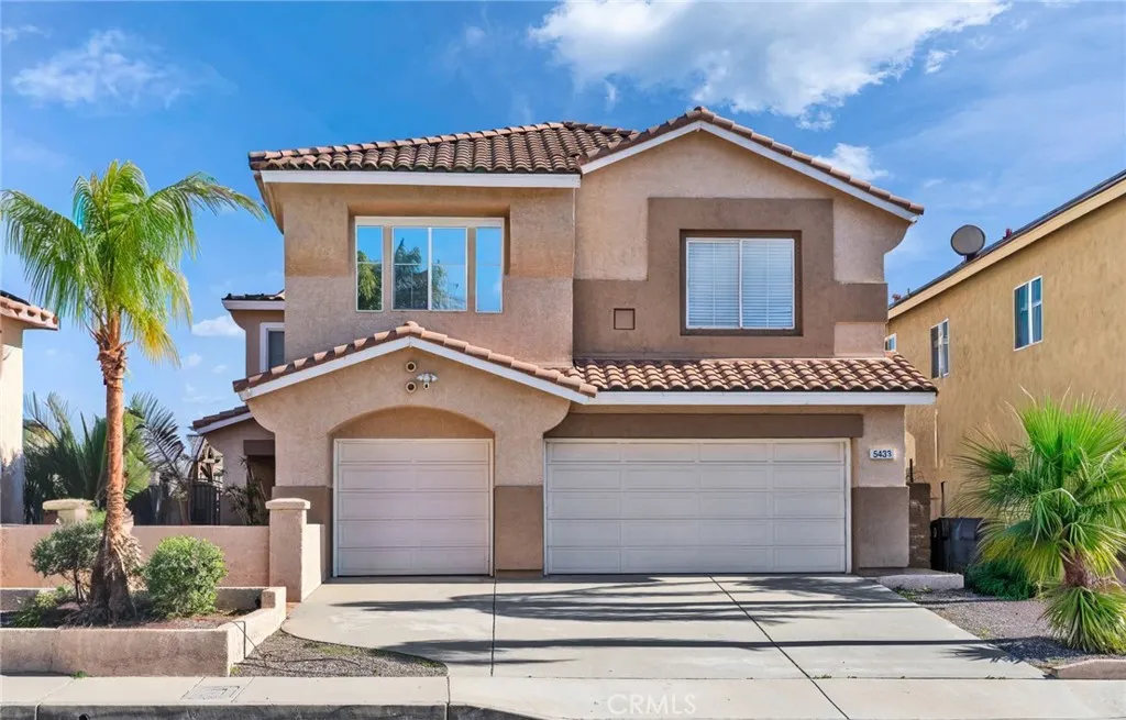 5433 Grand Prix Court, Fontana, California 92336 home-pic-1
