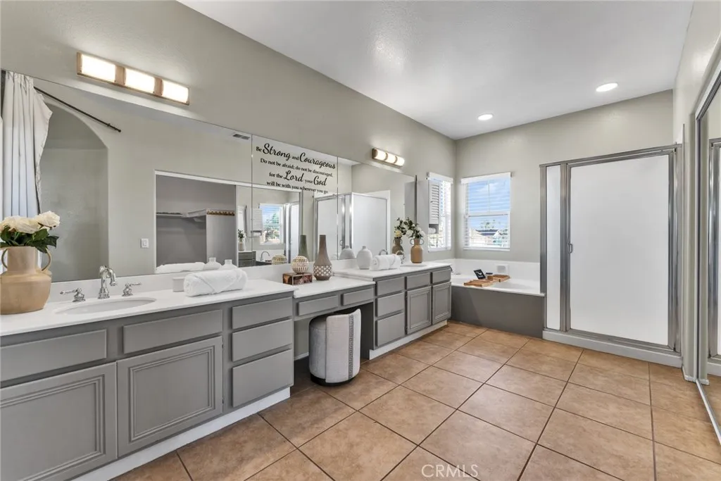 5433 Grand Prix Court, Fontana, California 92336 home-pic-22