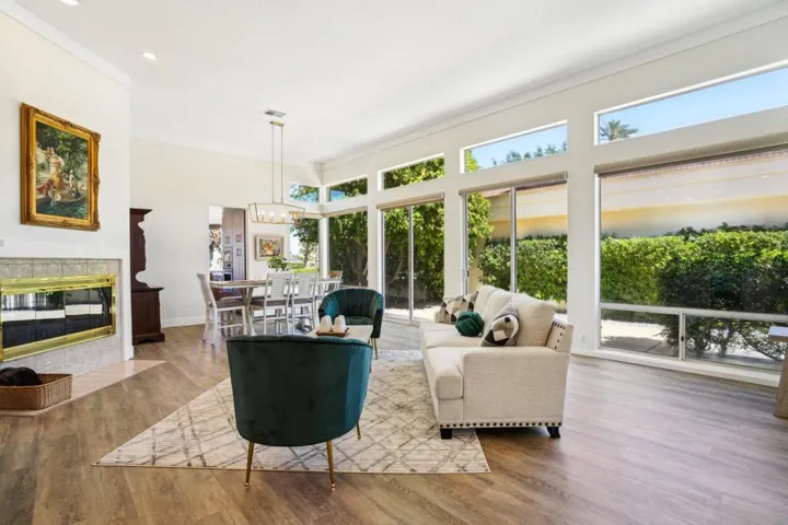 14-web-or-mls-St Andrews Ct-014