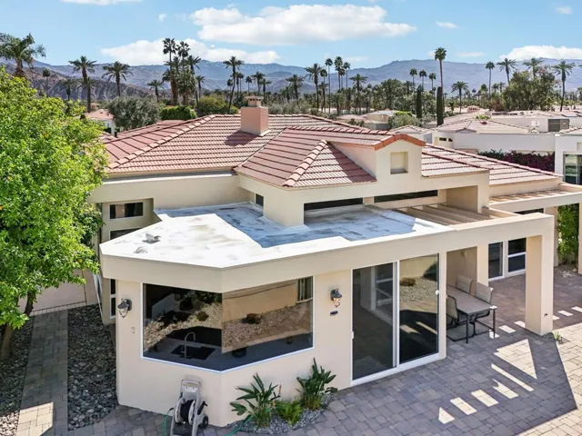72-web-or-mls-St Andrews Ct-072