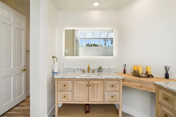 35-web-or-mls-St Andrews Ct-035